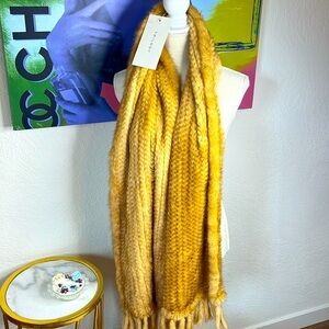 TRILOGY WHISKEY MINK STOLE FUR W/FRINGE